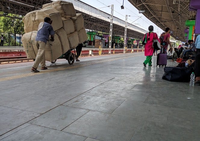 হাওড়া স্টেশন