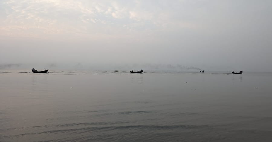 একটু মিথ্যে বলতে পারতে আমায়